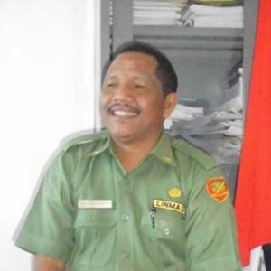 Silvianus Hadir, Kepala Badan Lingkungan Hidup Daerah (BLHD) Kabupaten Manggarai. (Foto: Ardy Abba/Floresa)