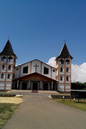 Gereja Paroki Roh Kudus Labuan Bajo