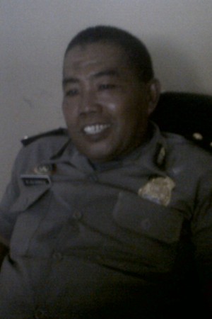 Wakil Polsek Sambi Rampas IPDA Ali Mansur (Foto: Satria/Floresa)