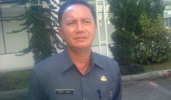Libert Habut, Kepala bagian Tata Pemerintahan Sekretariat Daerah Kabupaten Manggarai